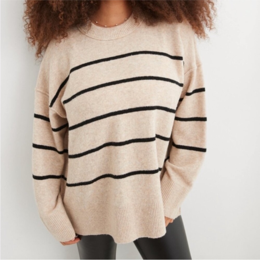 Aerie unREAL Beige and Black Striped Crew Neck Sweater